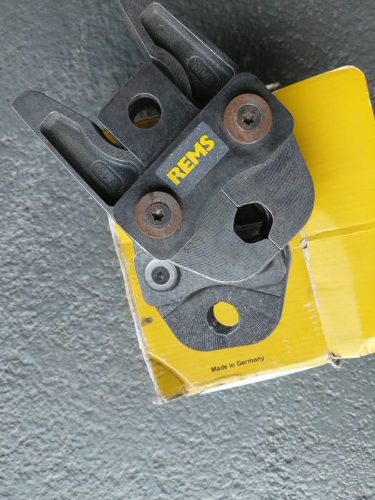 Szczęki do zaciskarki rur