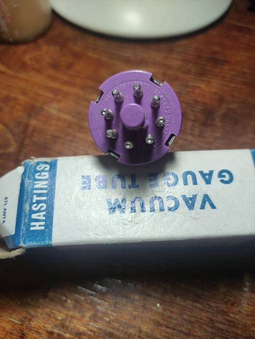 Термопара Hastings вакуумная трубка DV-4D 1/8"