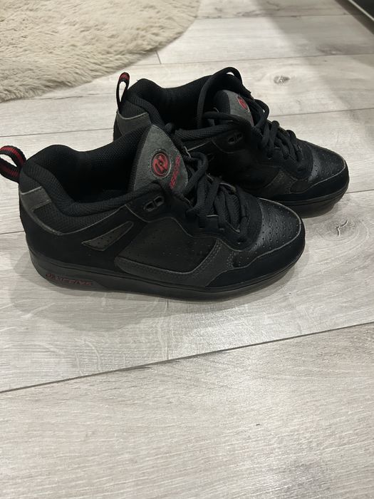 Buty młodzieżowe skórzane Heelys