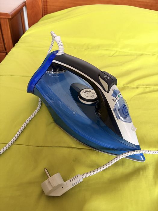 Ferro engomar Becken