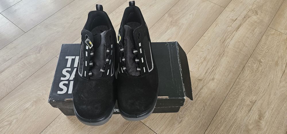 Obuwie robocze Bata Industrials Półbuty Unisex