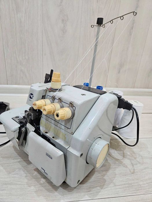 Оверлок Агат Don Lock 54D5