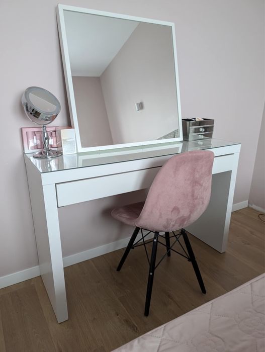 Toaletka Malm IKEA zestaw lustro