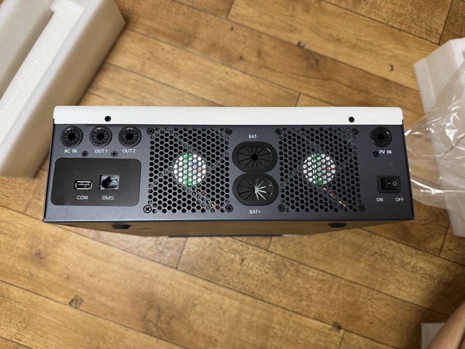 Гибридный солнечный инвертор 6.5квт 6.5kw 6500вт 48V ECGSOLAX wifi