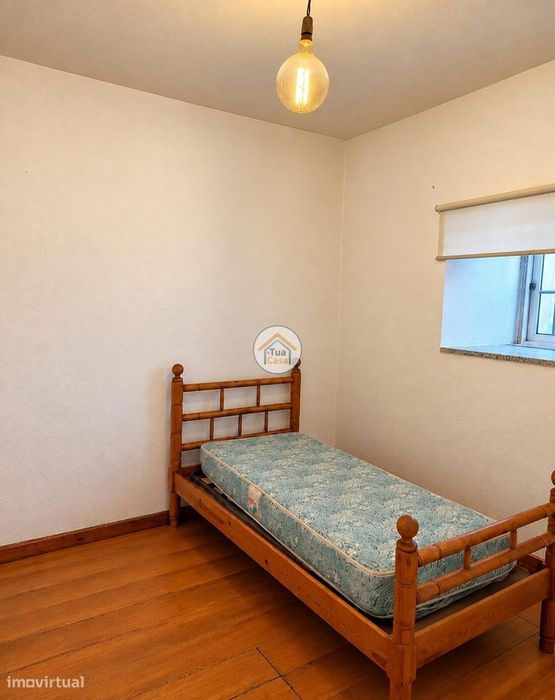Moradia T2 em Pedra com Charca — Donas, Fundão Uma Rara Oportunidade n