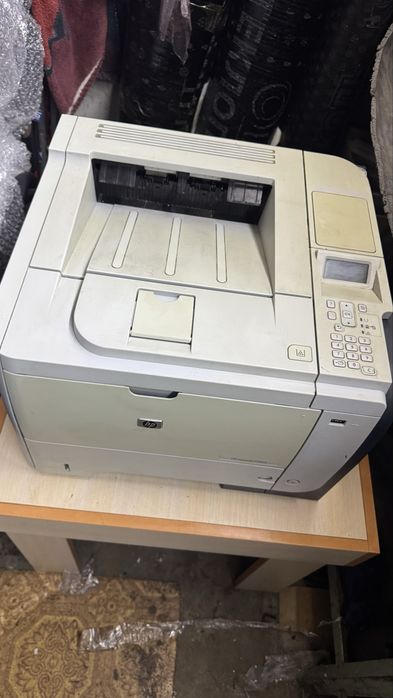 Принтер HP Laserjet P3015