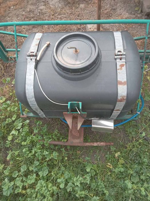 Продам хтз т 012