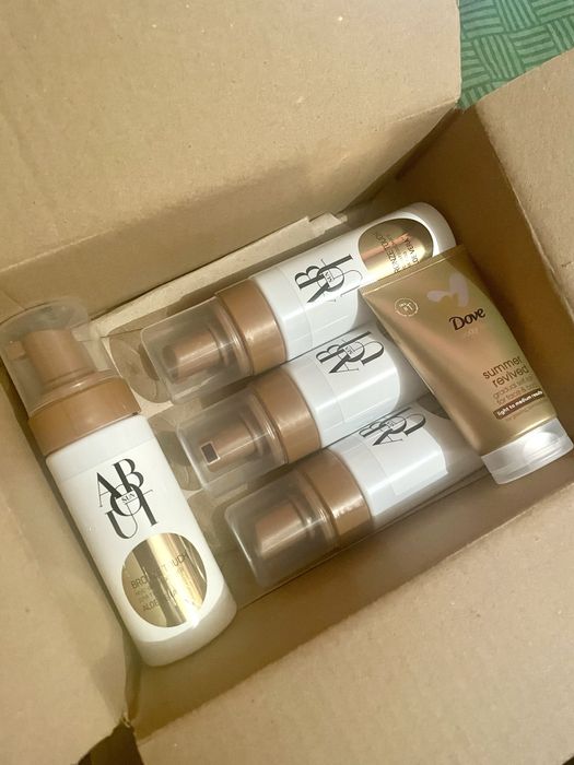 Мус-автозасмага About sun і Крем-лосьйон автозасмага Dove