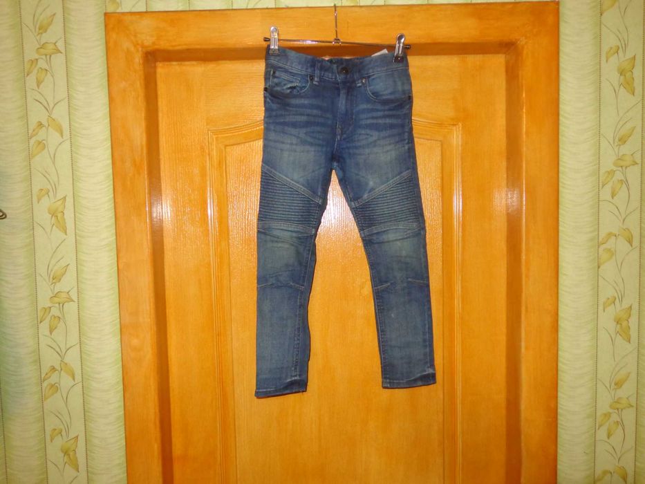 джинсы брюки на 7 - 8 лет
