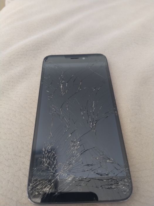 Xiaomi Redmi 5A ecrã estalado
