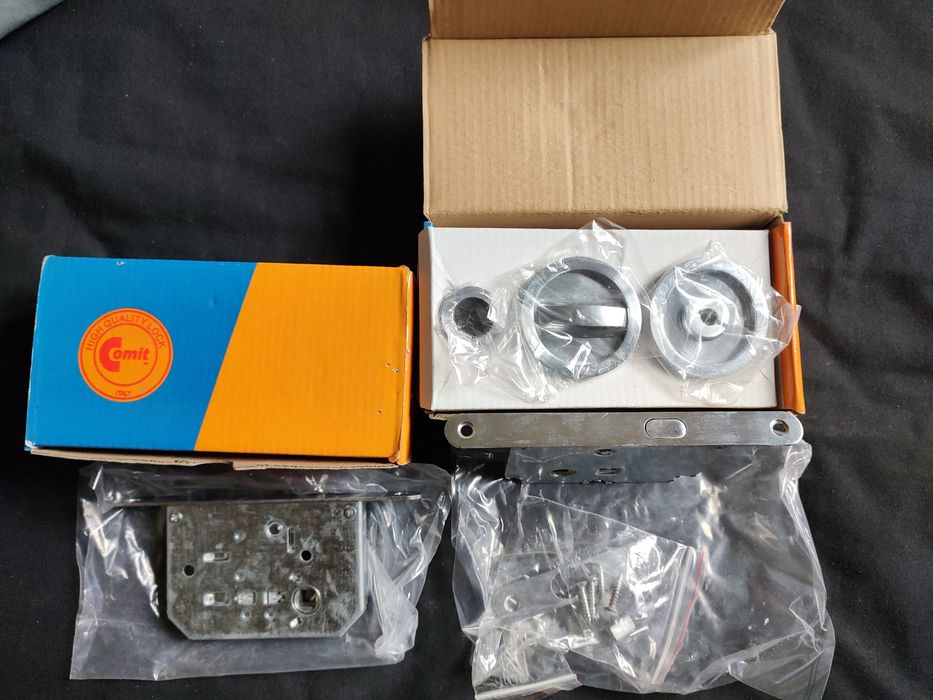 Комплект для розсувних дверей, Італія