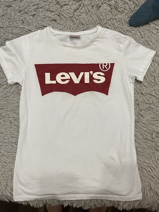 Футболка Levis белая