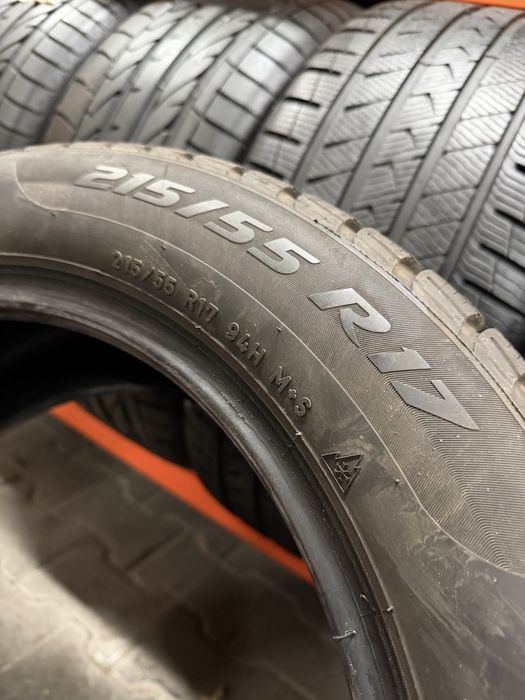 Шини Резина Зима 215/55 R17 94H Pirelli Sottozero 3 Winter