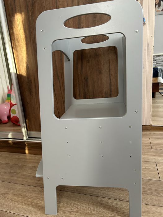 Вежа-помічник +мольберт