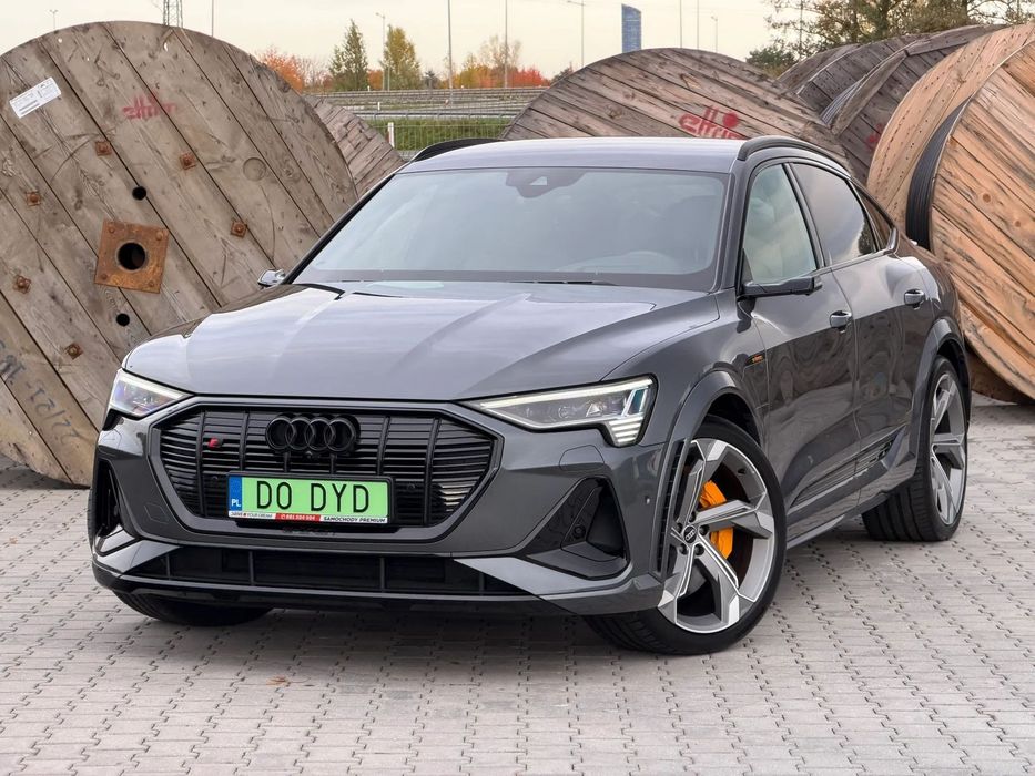 Audi e-tron
