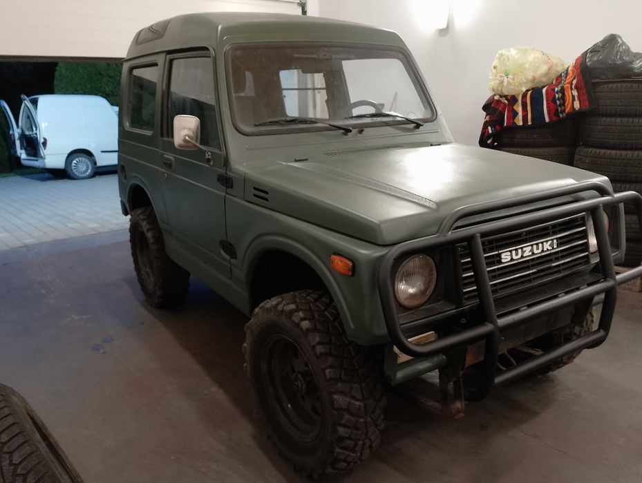 Suzuki Samurai