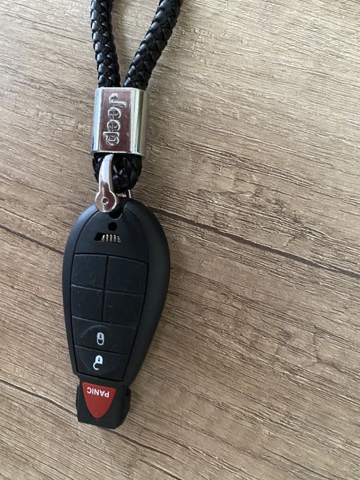 Продам ключ зажигания для джипа чероки.
