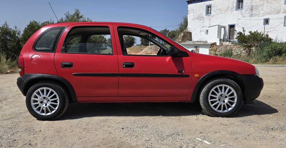 Opel Corsa B 1.5 TD ECO em EXCELENTE estado