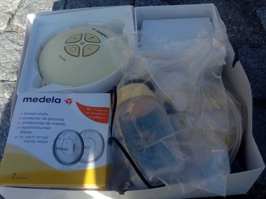 Conjunto de cadeirinhas e carrinho para bebé
