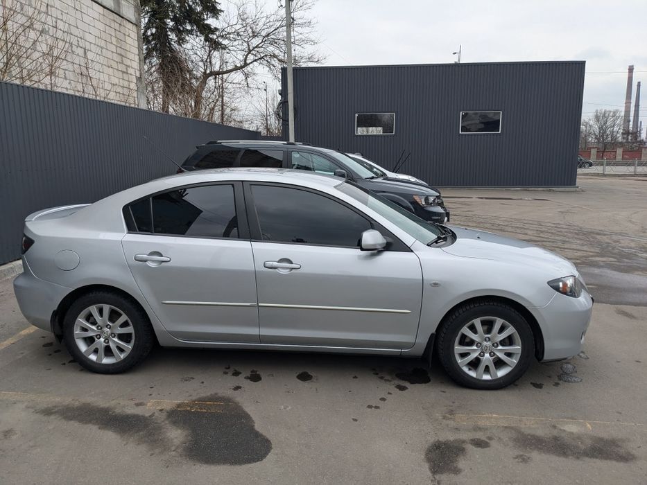Mazda 3 (2007) 1.6 бензин