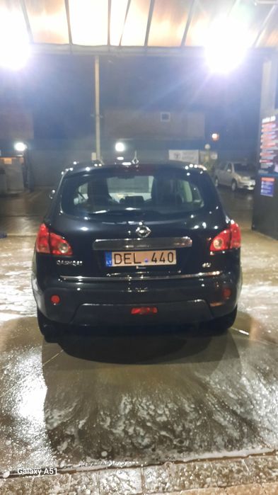 NISAN QASHQAI, на повному ходу ,2,0 диз автомат гарно працює