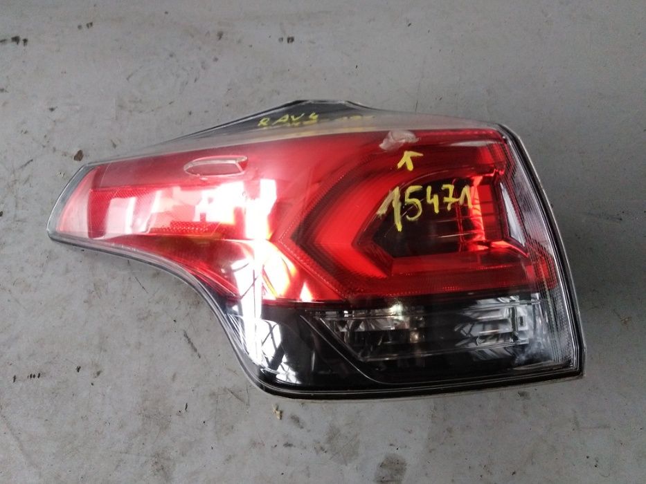 Toyota Rav4 15-19r. lampa tył lewa