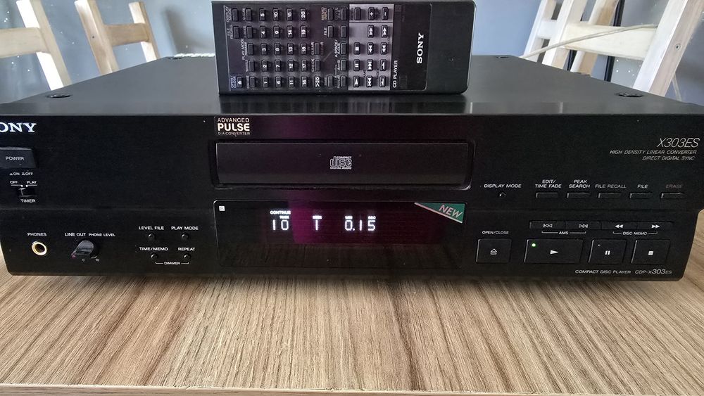 Sony X303ES- CD plus pilot