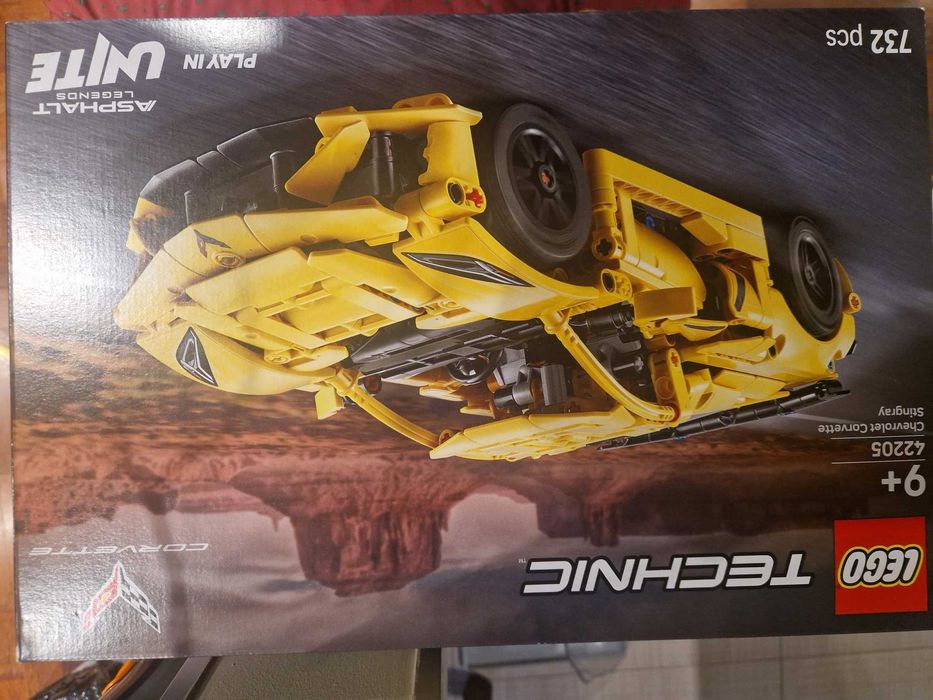 Lego Chevrolet Corvette Stingrey 9+.