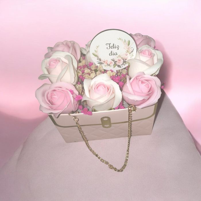 Arranjo de flores de sabão