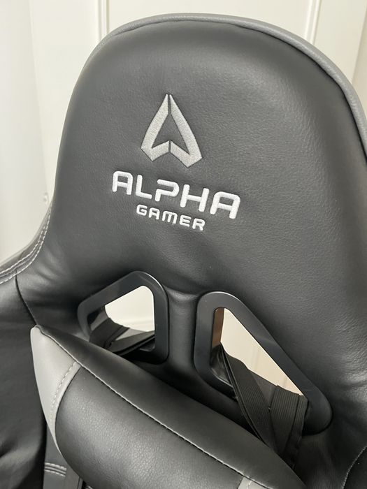 Cadeira de Gamer/ Secretária