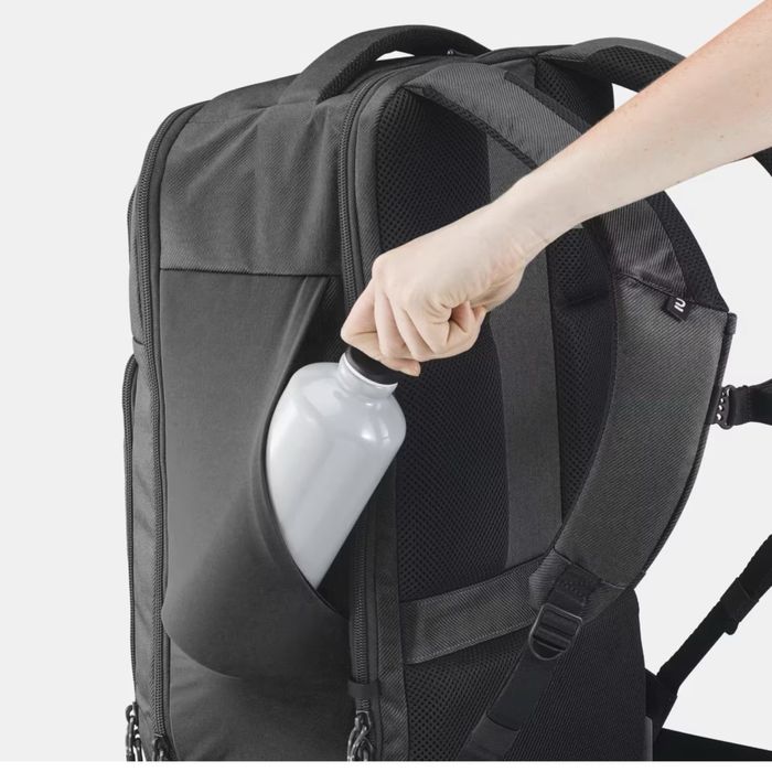 Mochila de viagem Quechua Escape 500 32L (preta)