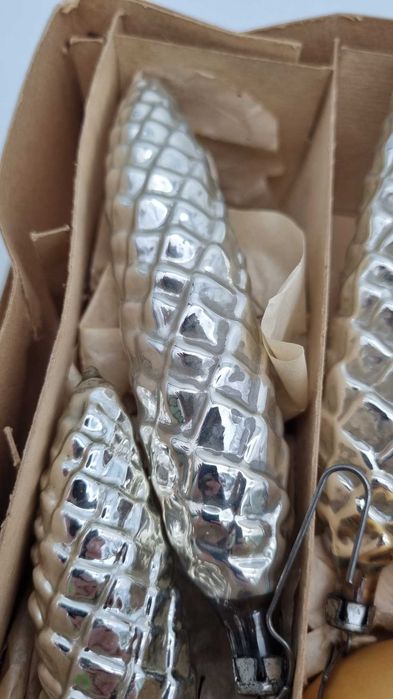 Bombki szklane PRL szyszki szpic