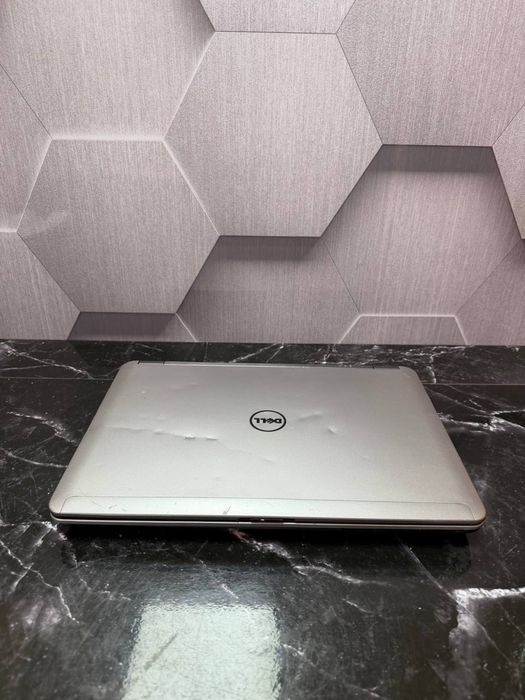 Уцінка! Ноутбук для ігор та навчання Dell E6440