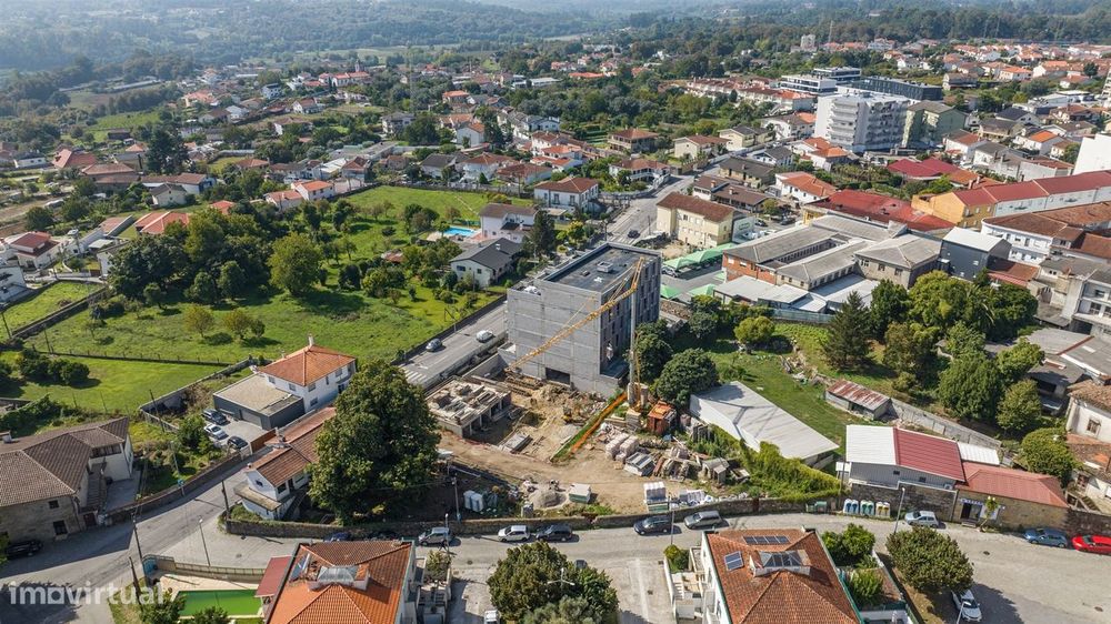 Apartamento T3 NOVO no centro de Amares