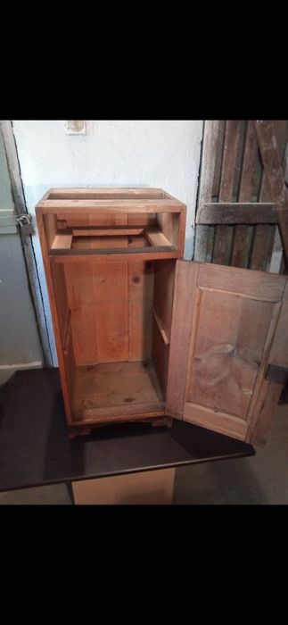 Sprzedam szafkę nocną dębową