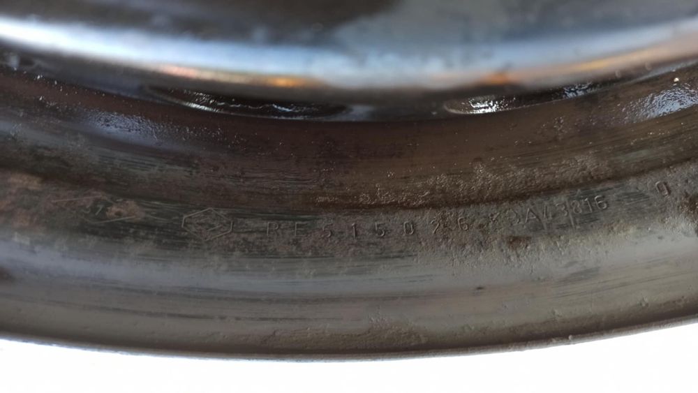 Felgi stalowe + kolpaki 6.5x 15 Renault Kangoo III Scenic 5x114.3 ET43
