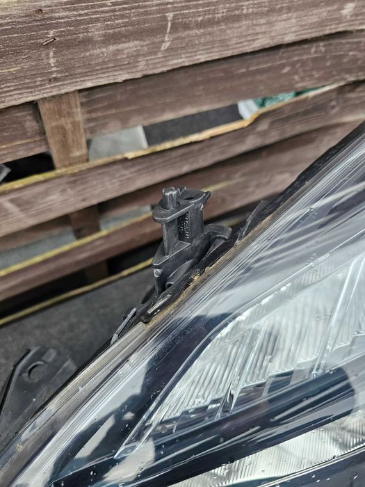 Reflektor Lewy Opel Meriva B Soczewka