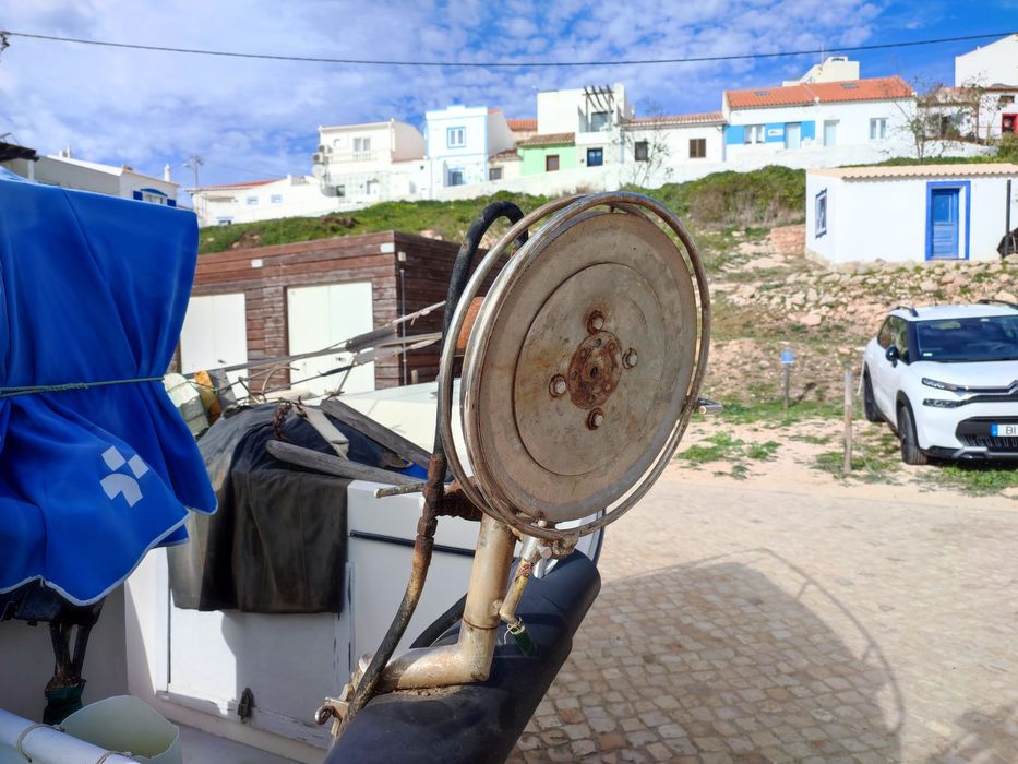 Embarcação de pesca profissional OBE 540 PESCADOR