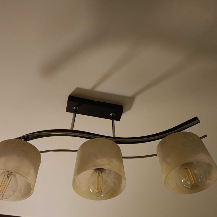 sprzedam lampę/żyrandol sufit