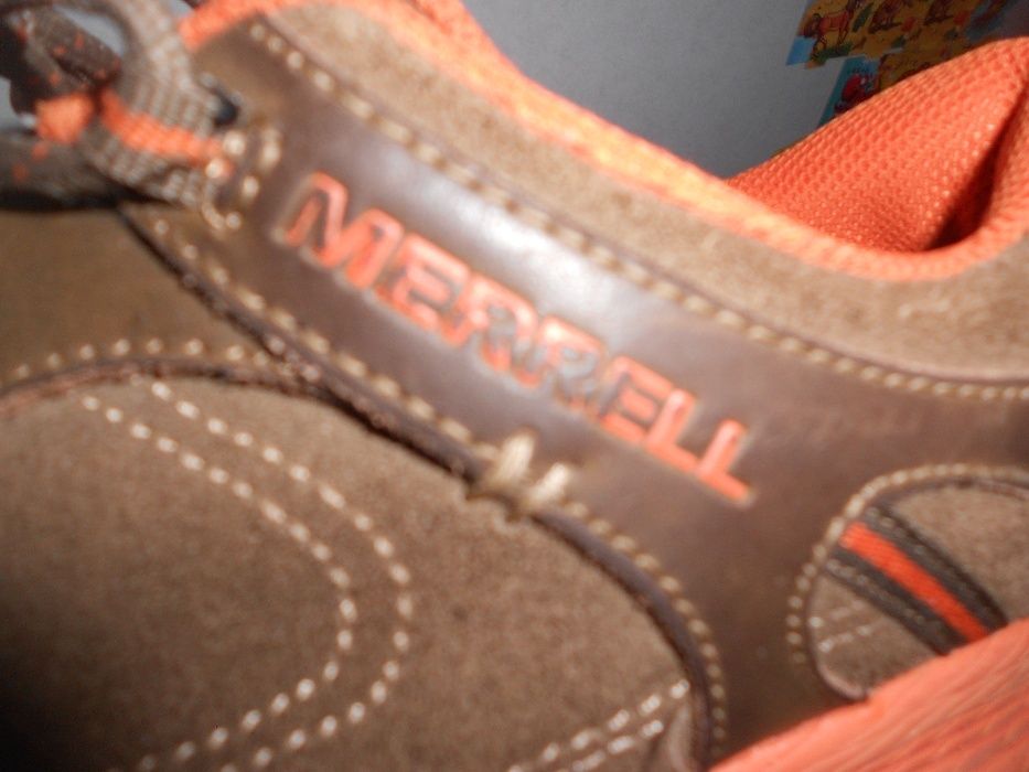 кроссовки. MERRELL  замшевые