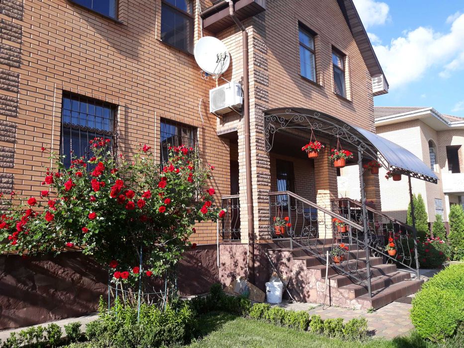 Будинок 260 м, с. Гора, 10 км Київ   ВЛАСНИК