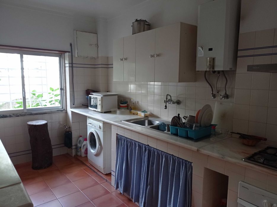 Arrenda-se quarto em Tomar