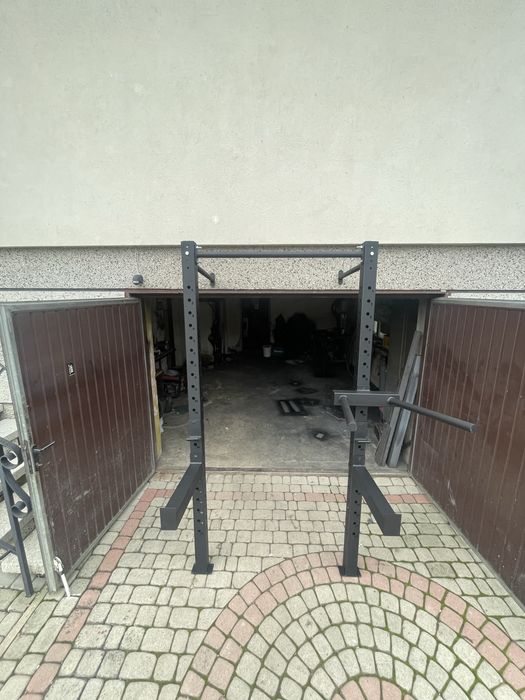 Half Rack Wall Rack 80x80 + Asekuracja + Haki + Stacja Dip + Drążek