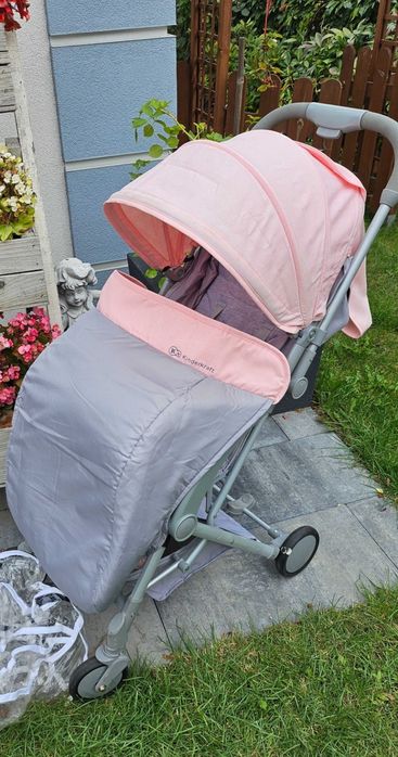 Spacerówka kinderkraft pilot 5.8kg.
