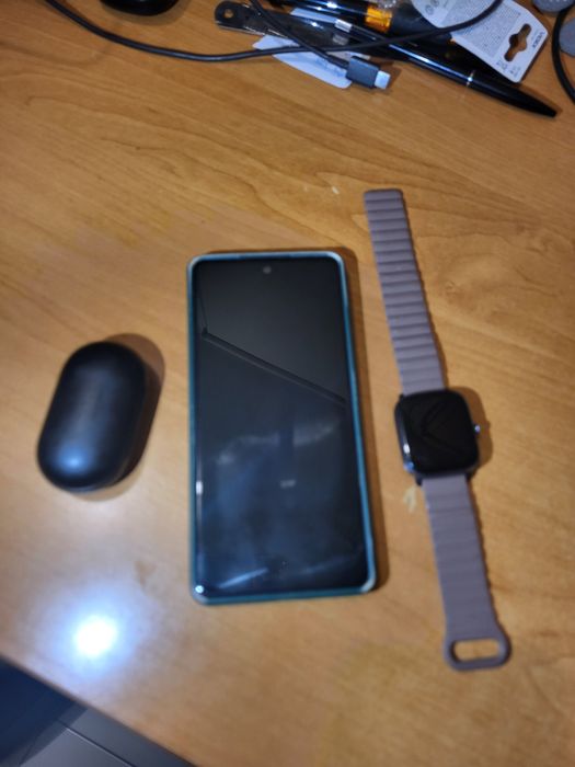 S20fe +  buds + amazfit