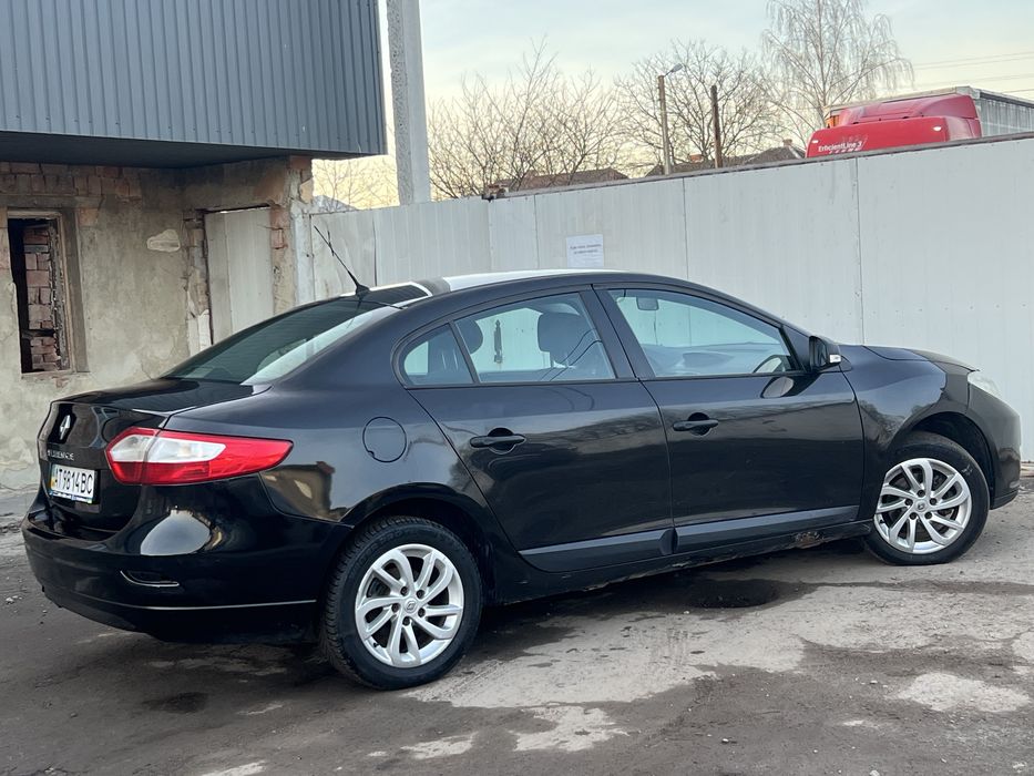 Renault Fluence 2012р 1.6 газ/бензин