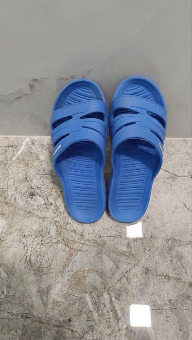 Ціна шара! Шльопанці р.34 пінка відмінний стан