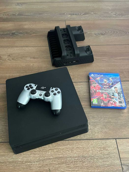Vendo PS4 com jogo e suporte