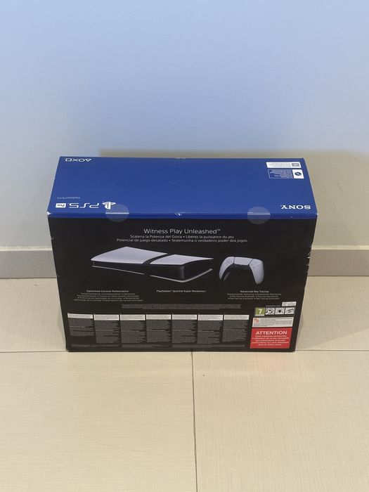 PlayStation 5 Pro – Nova e Selada de Fábrica