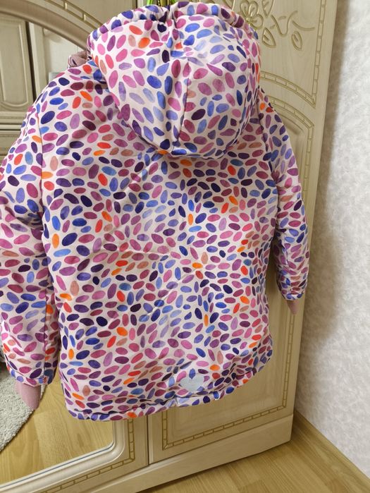 Чудова курточка на флісі